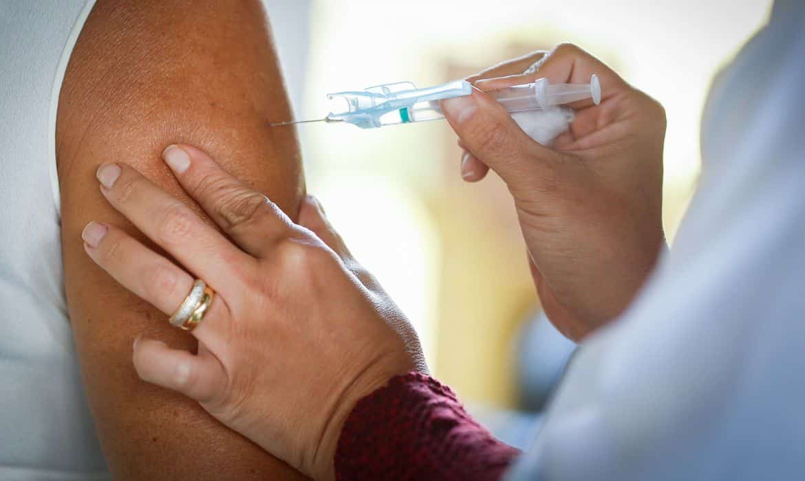 Jornal Contábil | SP inicia hoje aplicação da quarta dose da vacina contra o Covid-19 – Jornal Contábil