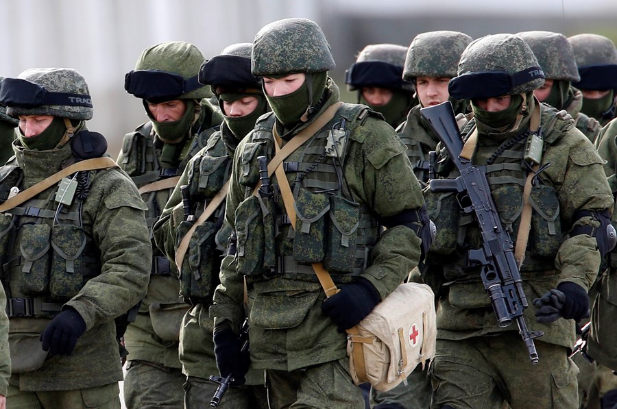 InfoMoney | Tensão na Ucrânia cresce com explosões, morte de soldados e tiros de morteiros contra ministro