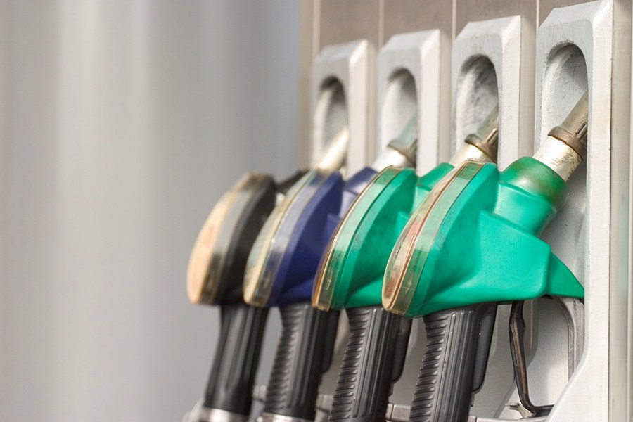 InfoMoney | Senado vota na 4ª projetos com alternativas para baixar os preços de combustíveis