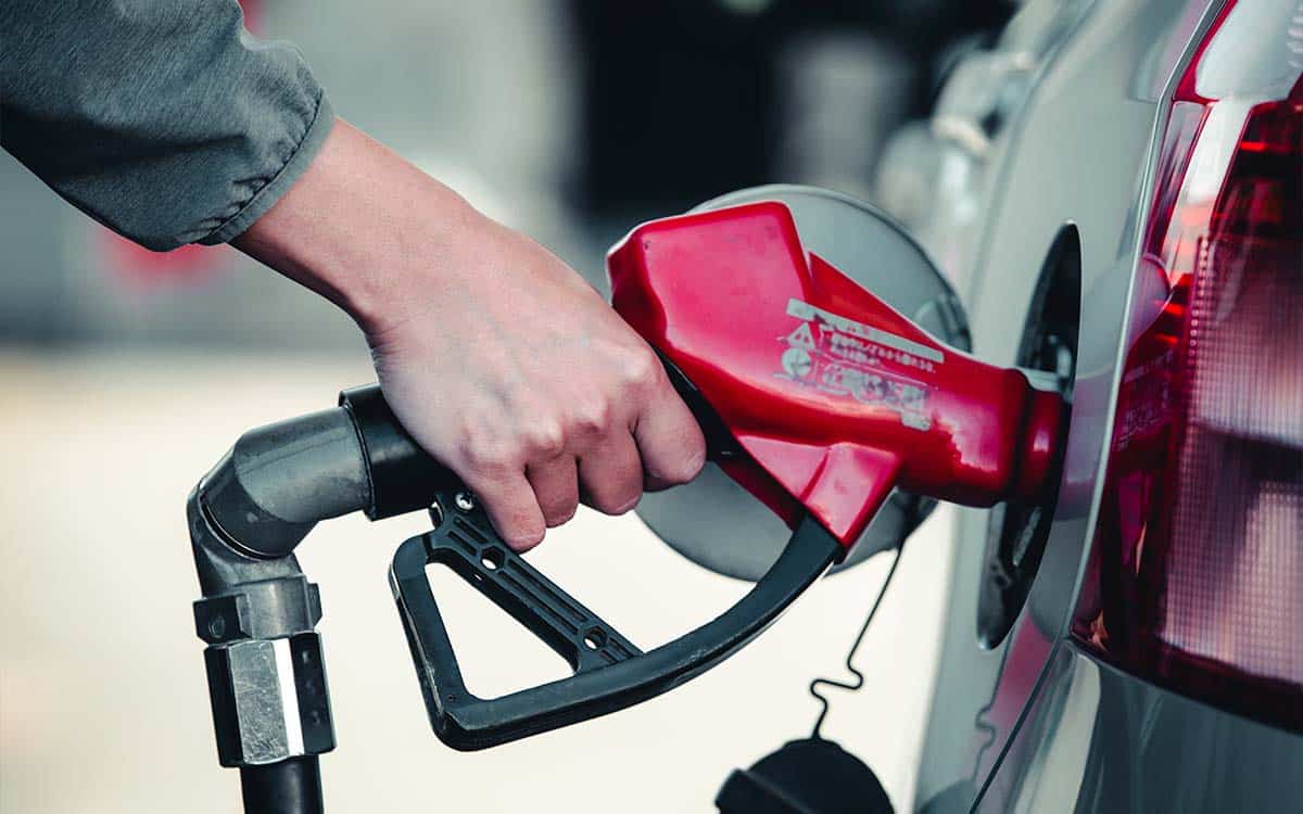 Jornal Contábil | subsídios não devem ser usados para baratear a gasolina