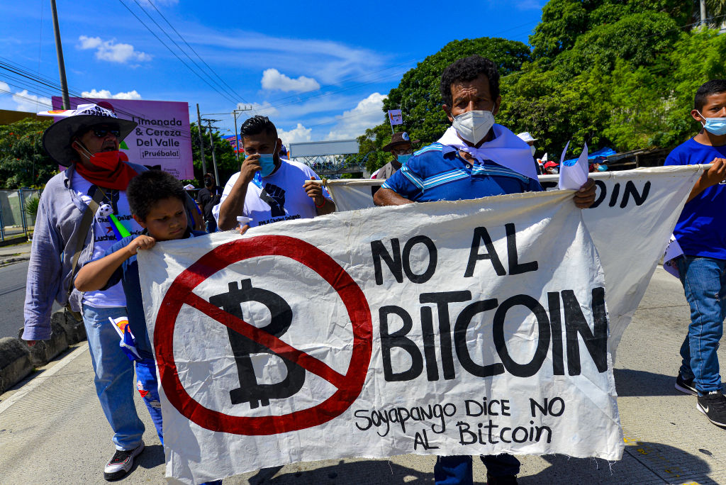 InfoMoney | 4 motivos para duvidar dos títulos de Bitcoin de El Salvador