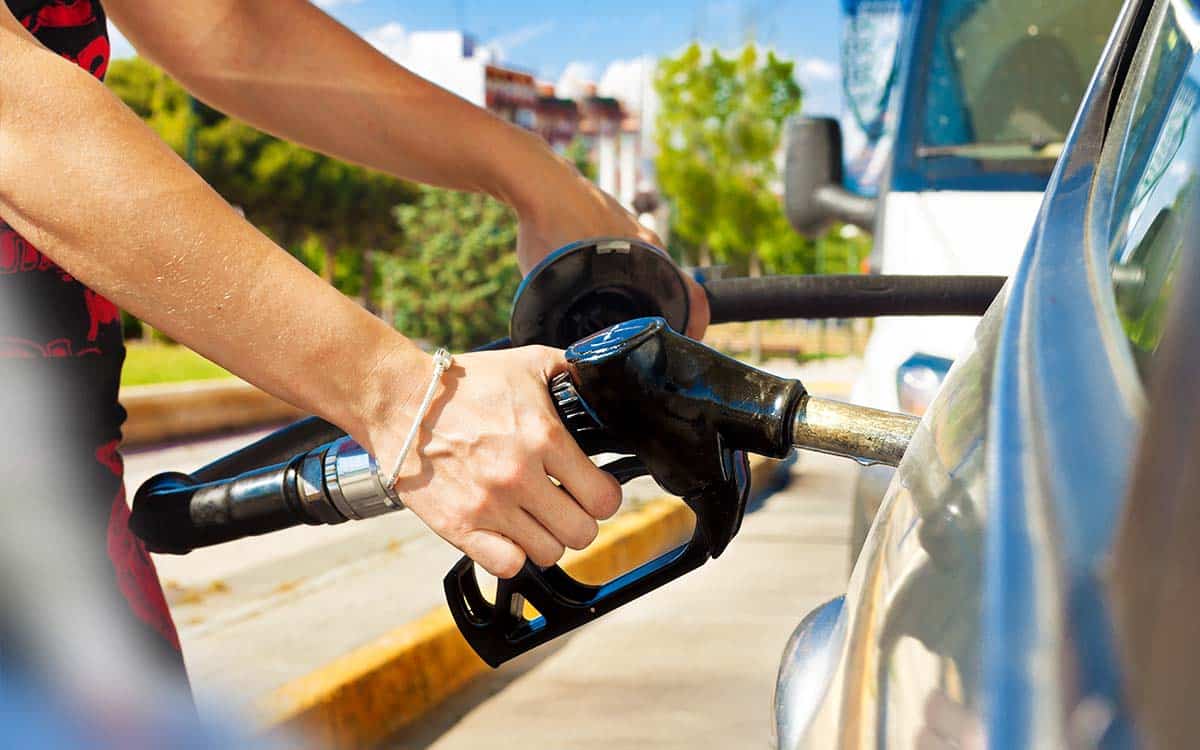 Jornal Contábil | Atualmente o preço da gasolina chegou ao mais alto registrado pela ANP