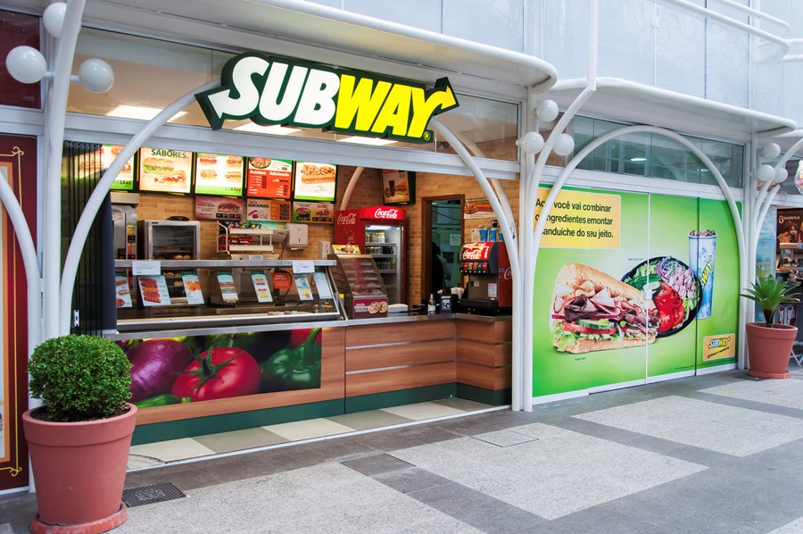 InfoMoney | Dono da Starbucks no Brasil assume operação da Subway