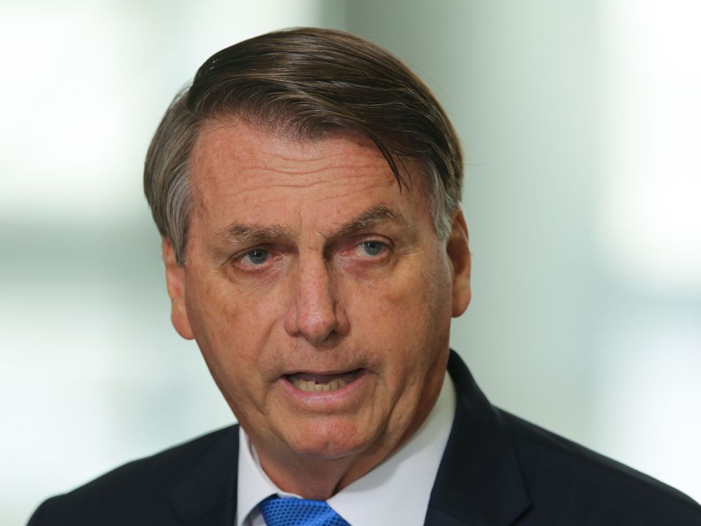 InfoMoney | Com 33 milhões de famintos no Brasil, Bolsonaro diz que economia vai ‘muito bem’