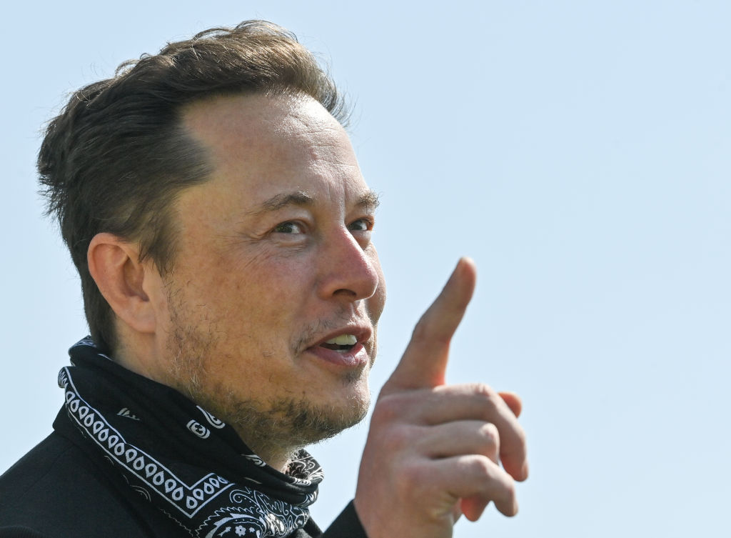 InfoMoney | Elon Musk anuncia à SEC que quer desistir de comprar Twitter (TWTR34)