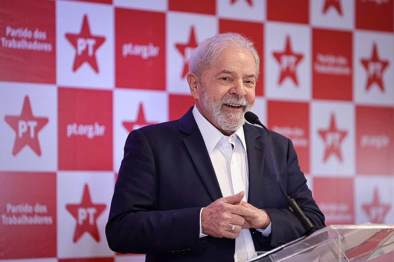 InfoMoney | Lula confirma presença em debate na Band no domingo (28); jornal diz que Bolsonaro também irá à sabatina