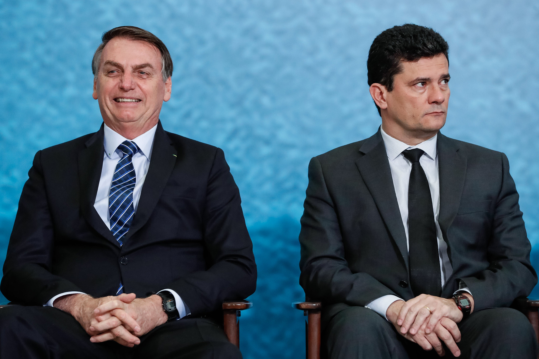 InfoMoney | Bolsonaro exibe Moro na TV: “Não podemos permitir que o PT retorne ao poder”