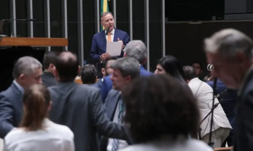 Jornal Contábil | Câmara aprova projeto que reduz benefícios fiscais federais e aumenta tributação de bets e fintechs – Jornal Contábil