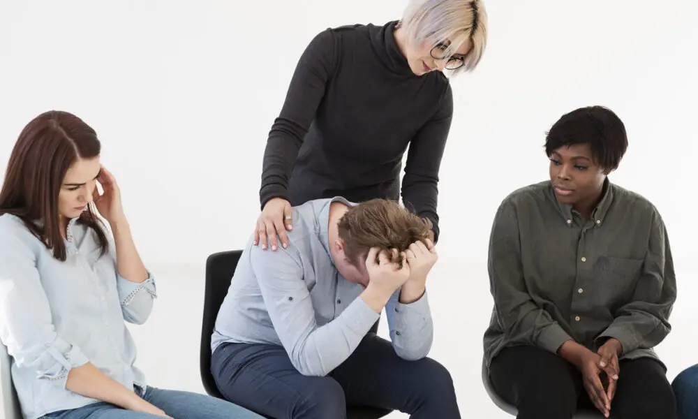 Jornal Contábil | Como ajudar alguém que enfrenta o vício com acolhimento e estratégias reais – Jornal Contábil